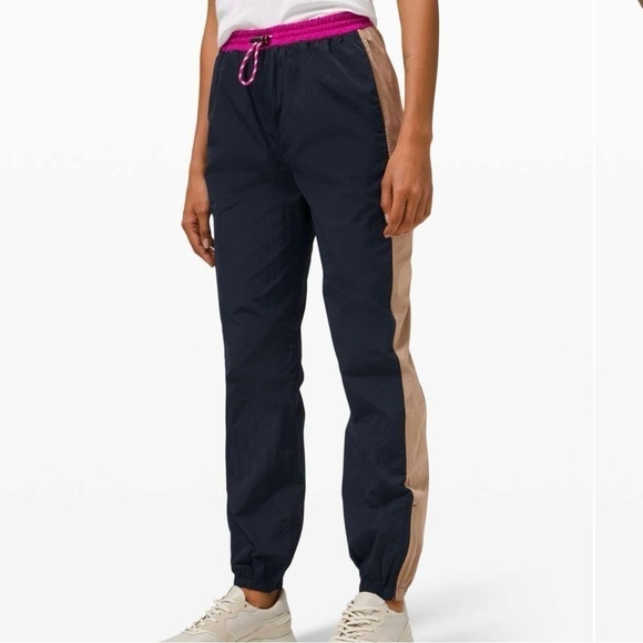 Lululemon Sz 2 Evergreen Track Pant True Navy / Cafe Au Lait / Ripened Raspberry - Picture 1 of 15